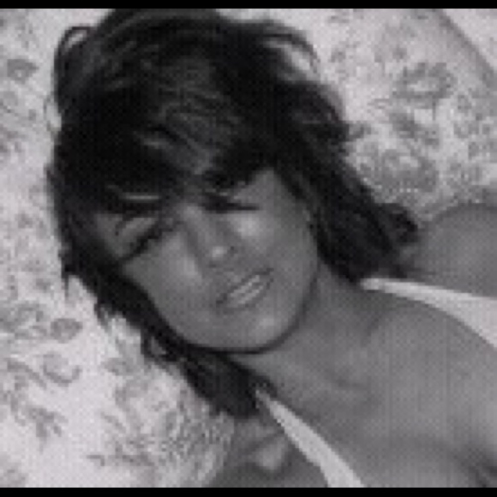 Meet your posher, Diana!