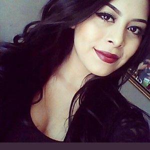 Meet your Posher, Sandra