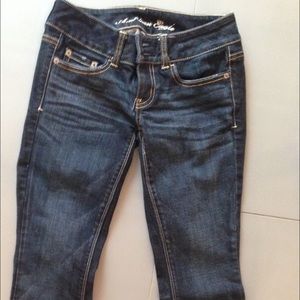 American eagle jeans.