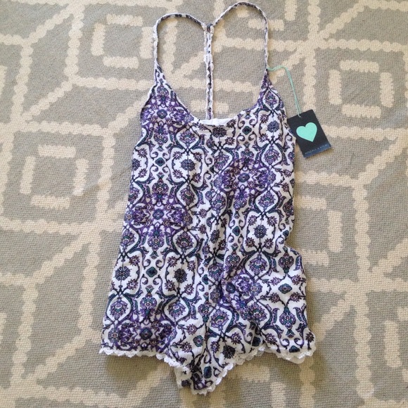 Kendall & Kylie Other - 🌞TRADED🌞