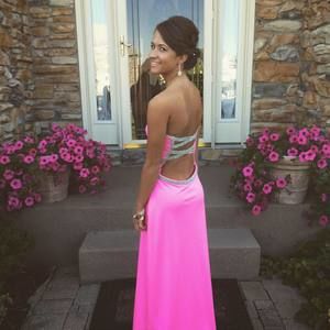 Meet your Posher, Haley