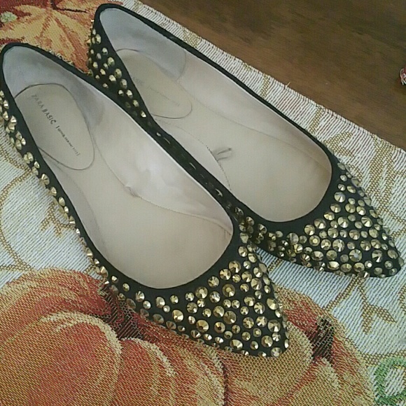 Zara flats
