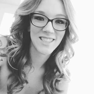 Meet your Posher, Lea