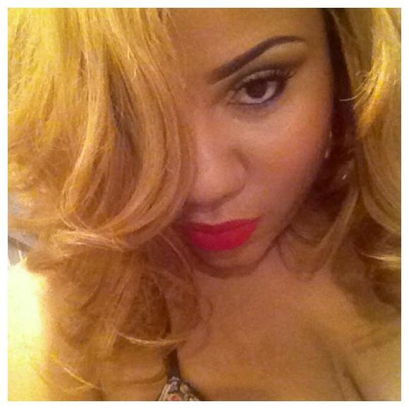 Meet your Posher, Ciera - Picture 1 of 1