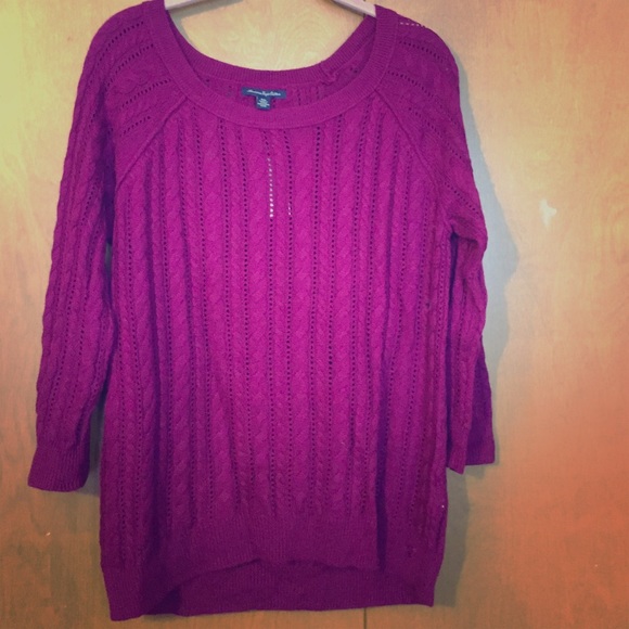 American eagle sweater