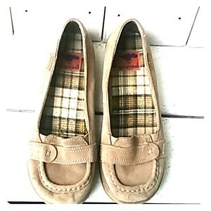 Cute slip ons brown