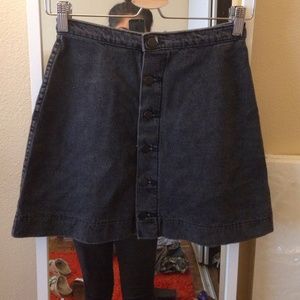 American apparel front button denim skirt