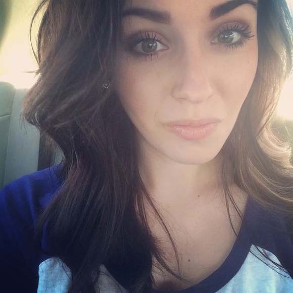 Meet your Posher, Brianna