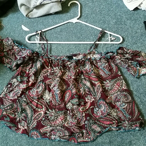 Paisley off the shoulder sleeves - Picture 1 of 2