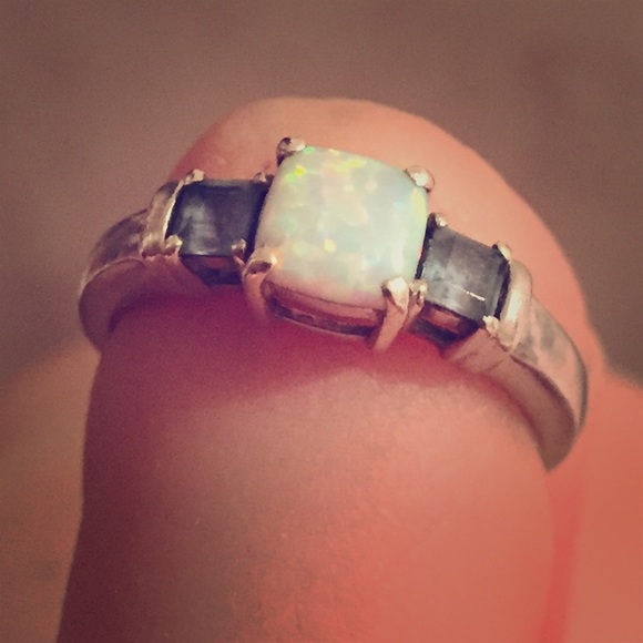 Opal ring