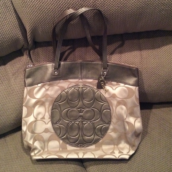 Coach large tote bag