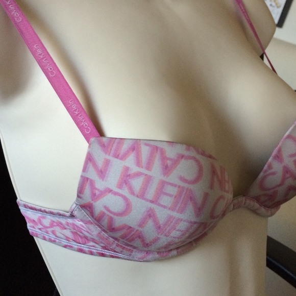 Calvin Klein pink & white bra. 34A. Push-up Padded