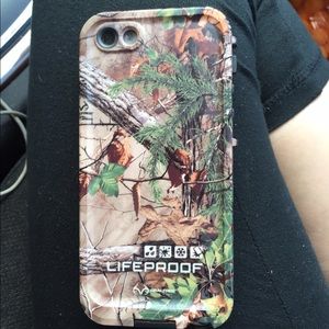Camouflage 5 or 5s Lifeproof Case.