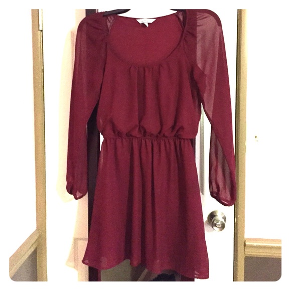 Burgundy long sleeved dress