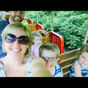 Meet your Posher, Andrea