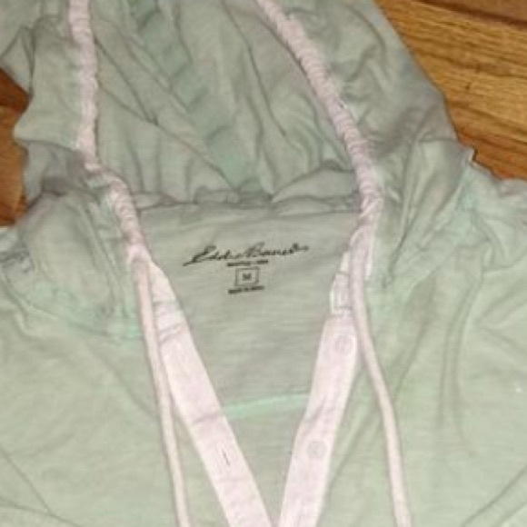 **PRICE DROP** Long sleeve "light weight" hoodie - Picture 3 of 4
