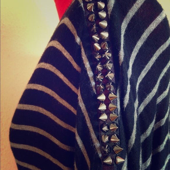 Tops - studded top