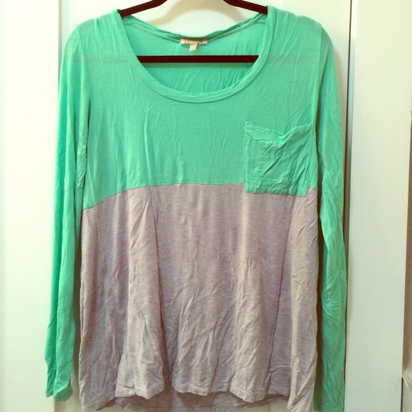 Anthropologie color block pocket tee - Picture 1 of 1