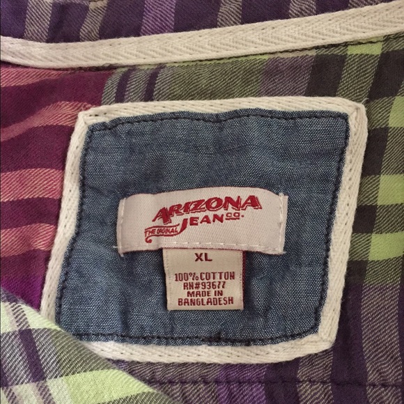 ❗️SOLD❗️Plaid Top - Picture 4 of 4