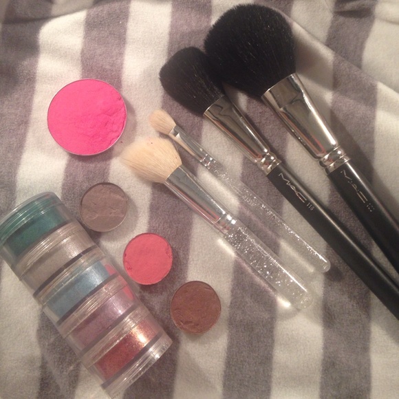 Mac bundle - Picture 1 of 3