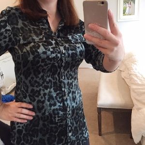 W by Worth 100% silk button up blouse