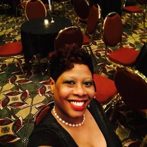 Meet your Posher, Nichole