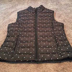 ❌sold❌Loft black/white polka dot puffy vest