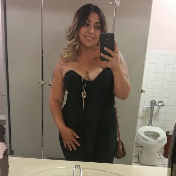 Meet your Posher, Monique