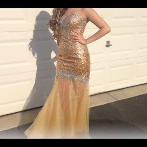 Prom dress