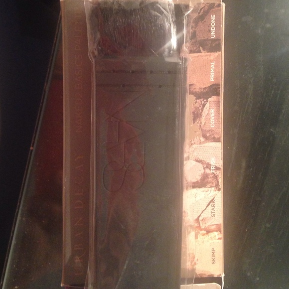 Nars ita brush