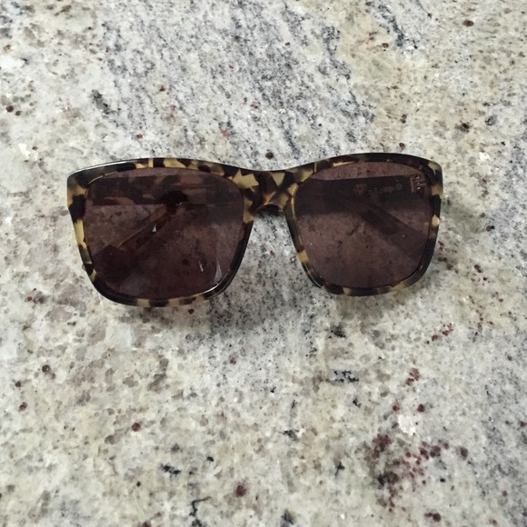 Chilli Beans Tortoise Shell Sunglasses - Brazil - Picture 1 of 4