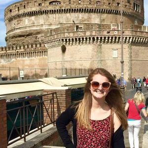 Meet your Posher, Miriam