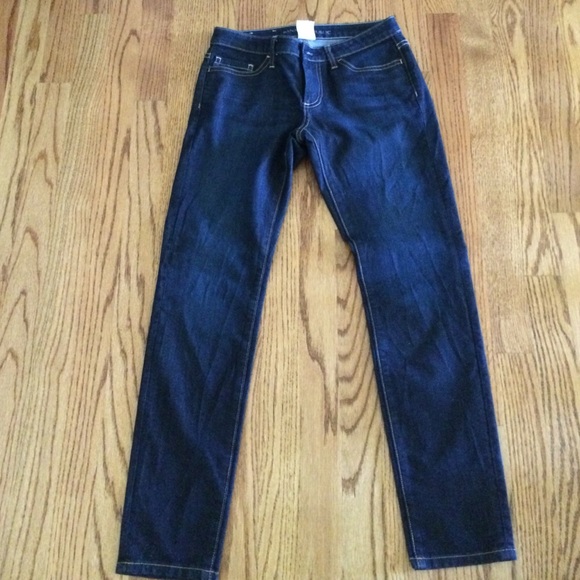 Banana Republic size 25P dark Denim