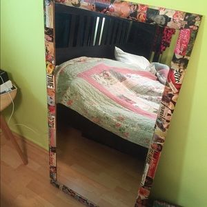 Celebrity Mural Mirror