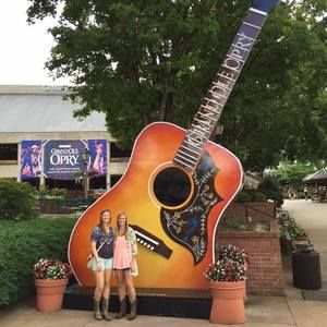 Meet your Posher, Kaitlin