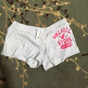 American eagle fabric shorts