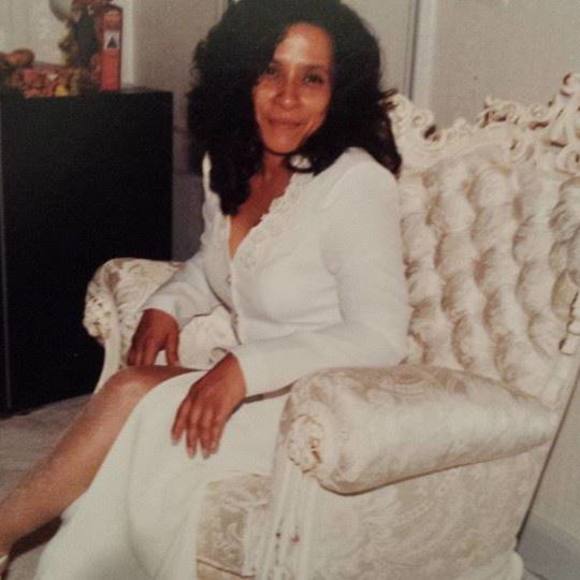 Meet your Posher, Diana - Picture 1 of 1