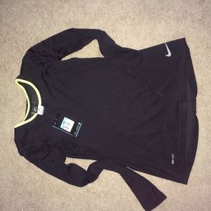 NWT Nike dri fit long sleeve