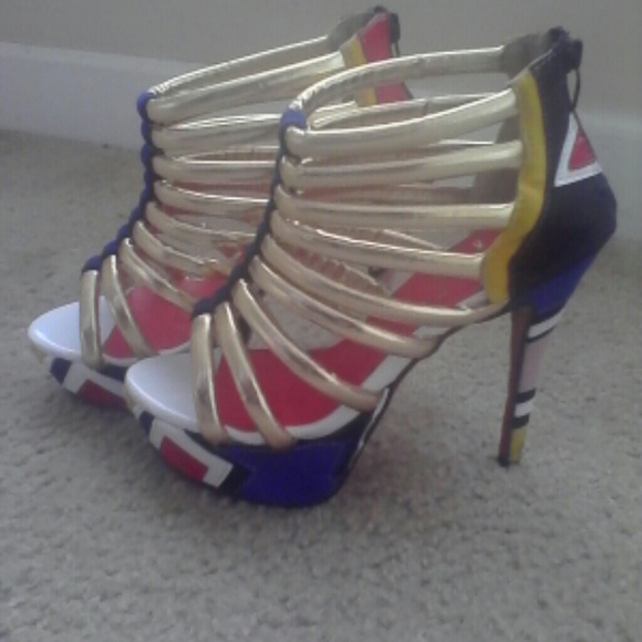 Pumps - Picture 4 of 4