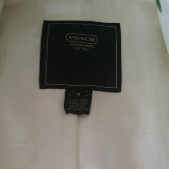 Authentic Coach trench! - Picture 2 of 4