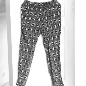 Black and white patterned pants