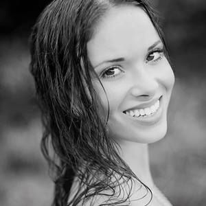 Meet your Posher, Holly