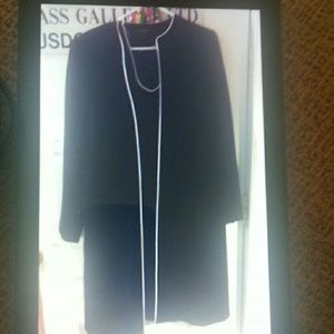 A beautiful 2pc ladies dress