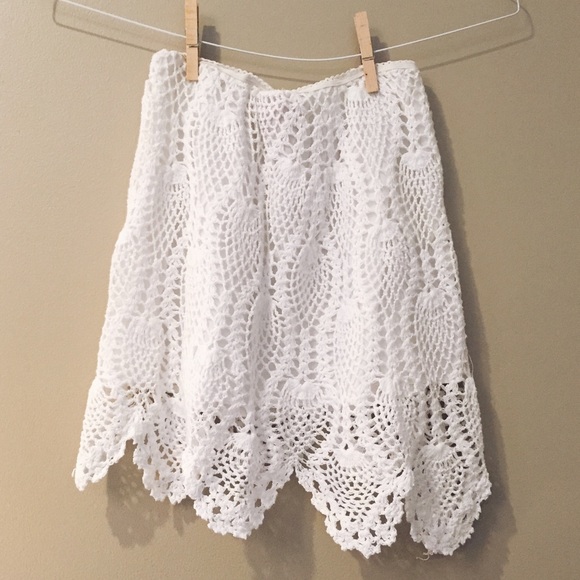 NWOT Lace Skirt