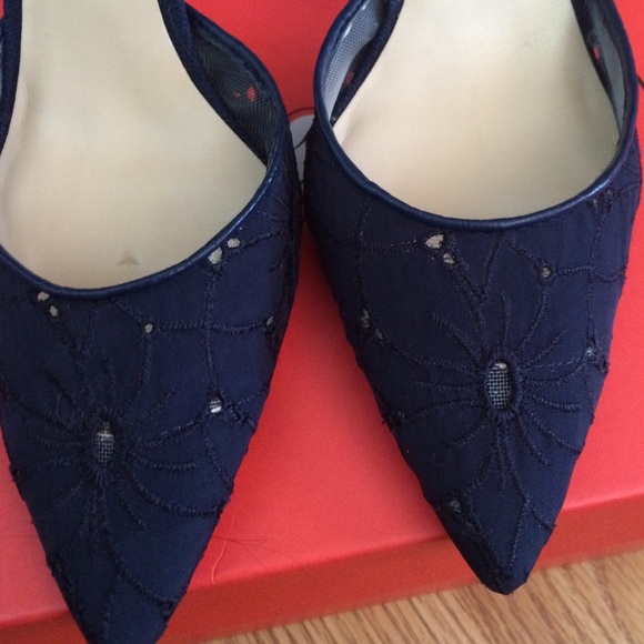 Ivanka Trump Heels - Picture 2 of 4