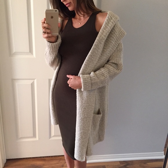 Sold • Plush Oatmeal Thick Cardigan Sweater - Picture 2 of 4