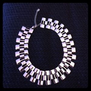Statement necklace