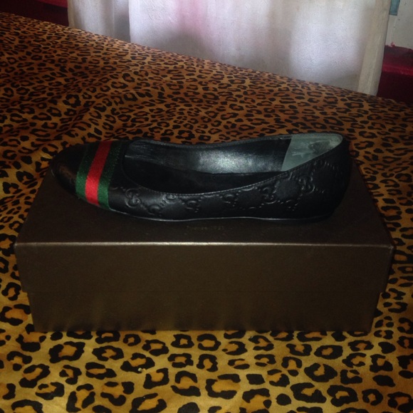 Gucci Flats