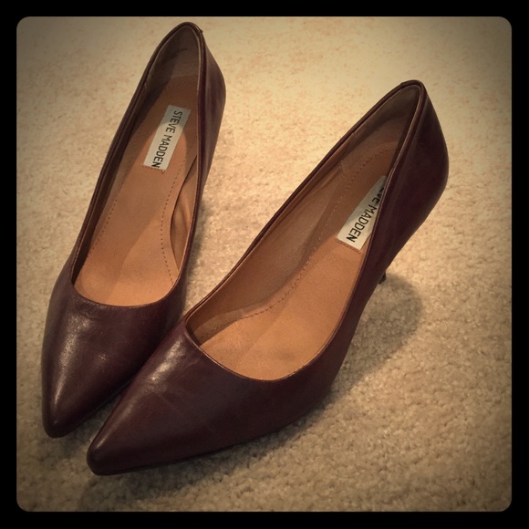 Steve Madden Extreemm size 6.5 brown leather heels