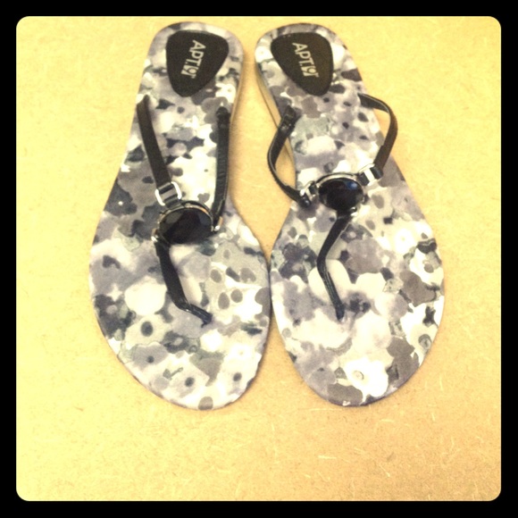 APT. 9 Stylish Sandals